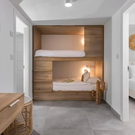Family Apartment Next To The Sea - By Edom Eilat Extérieur photo